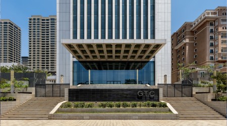 2 BEDROOM EXECUTIVE RESIDENIAL GTC APARTMENT FOR SALE